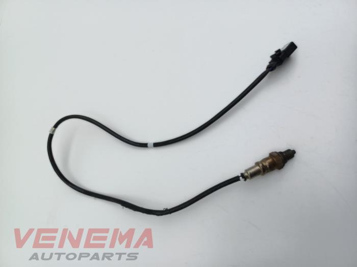 Lambda Sonde van een Volkswagen T-Cross 1.0 TSI 115 12V 2024