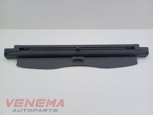 Gebruikte Bagageruimte Dekzeil BMW 3 serie Touring (E46/3) 320i 24V Prijs € 49,99 Margeregeling aangeboden door Venema Autoparts