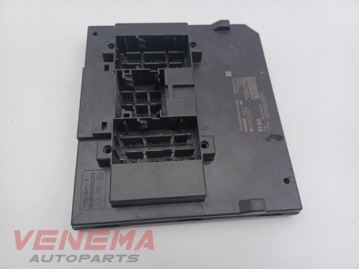 Computer Body Control van een Volkswagen T-Roc I 2.0 TSI 16V 4Motion 2021