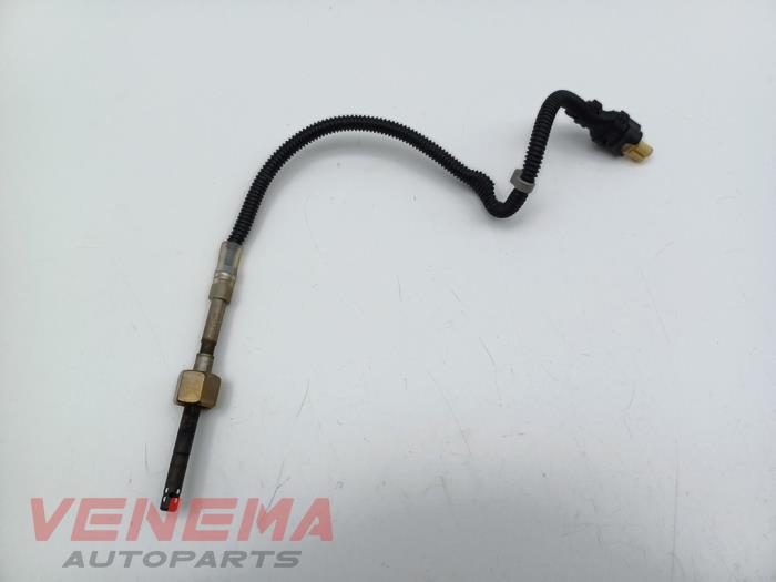 Gebruikte Uitlaat temperatuursensor Mercedes C Estate (S205) C-250 CDI BlueTEC, C-250 d 2.2 16V Prijs € 19,99 Margeregeling aangeboden door Venema Autoparts