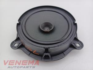 Gebruikte Luidspreker Nissan Qashqai (J12) 1.3 DIG-T MHEV 16V Prijs € 29,99 Margeregeling aangeboden door Venema Autoparts