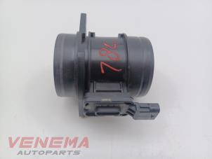 Gebruikte Luchtmassameter Volkswagen T-Roc I 2.0 TSI 16V 4Motion Prijs € 9,99 Margeregeling aangeboden door Venema Autoparts