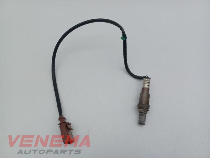 Lambda Sonde van een Volkswagen Polo VI (AW1) 1.0 TSI 12V 2024