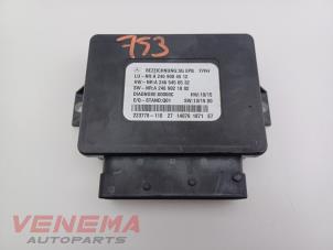 Gebruikte Handrem Module Mercedes A (W176) 1.5 A-180 CDI, A-180d 16V Prijs € 14,99 Margeregeling aangeboden door Venema Autoparts