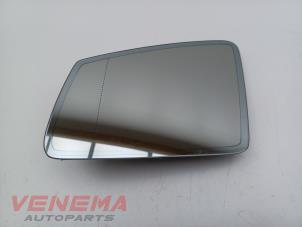 Gebruikte Spiegelglas links Mercedes A (W176) 1.5 A-180 CDI, A-180d 16V Prijs € 49,99 Margeregeling aangeboden door Venema Autoparts