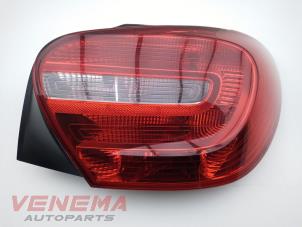 Gebruikte Achterlicht rechts Mercedes A (W176) 1.5 A-180 CDI, A-180d 16V Prijs € 74,99 Margeregeling aangeboden door Venema Autoparts