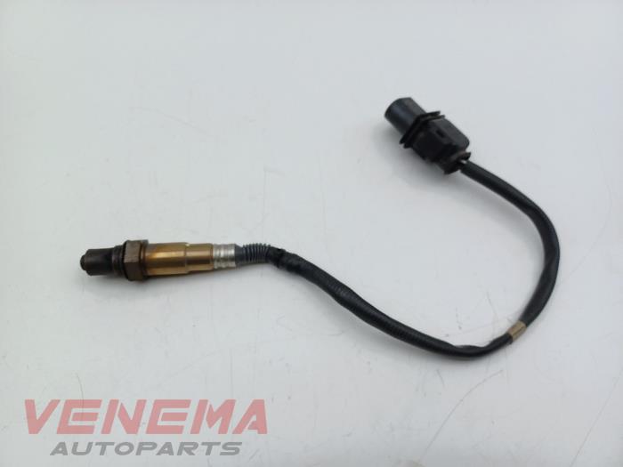 Lambda Sonde van een Mercedes-Benz A (W176) 1.5 A-180 CDI, A-180d 16V 2015
