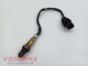 Lambda Sonde van een Mercedes-Benz A (W176) 1.5 A-180 CDI, A-180d 16V 2015
