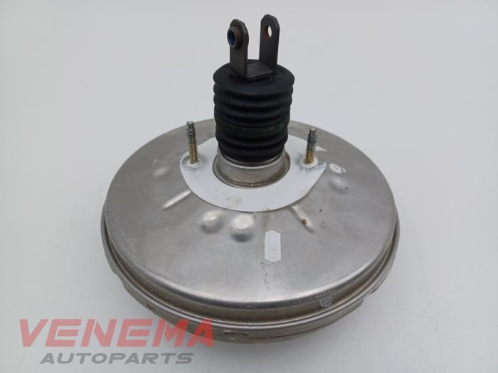 Gebruikte Rembekrachtiger Mercedes A (W176) 1.5 A-180 CDI, A-180d 16V Prijs € 29,99 Margeregeling aangeboden door Venema Autoparts