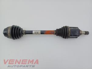 Gebruikte Homokineetas links-voor BMW X3 (G01) xDrive 20i 2.0 TwinPower Turbo 16V Van Prijs € 399,99 Margeregeling aangeboden door Venema Autoparts