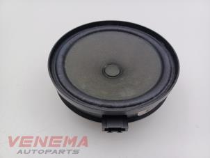 Gebruikte Luidspreker Mercedes A (W176) 1.5 A-180 CDI, A-180d 16V Prijs € 19,99 Margeregeling aangeboden door Venema Autoparts