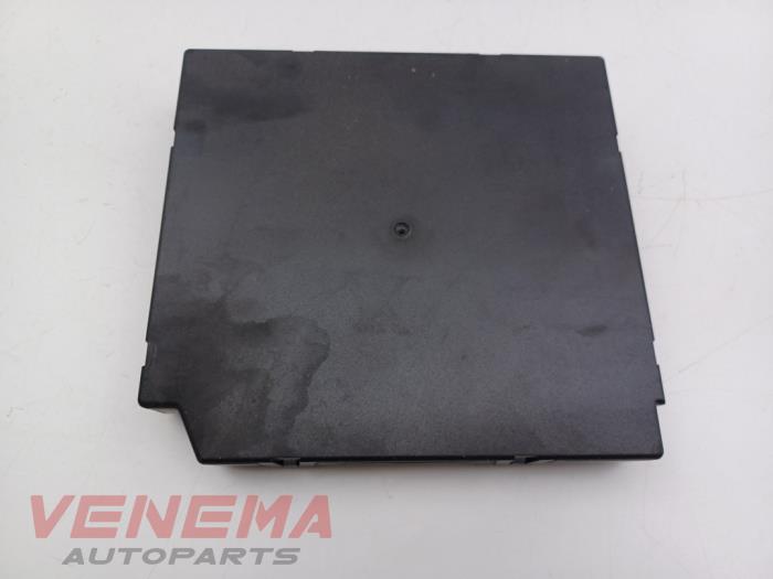 Computer Body Control van een Volkswagen Golf VI Cabrio (1K) 1.4 TSI 122 16V 2013