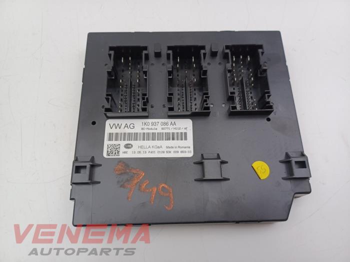 Computer Body Control van een Volkswagen Golf VI Cabrio (1K) 1.4 TSI 122 16V 2013