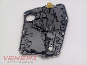 Gebruikte Raammechaniek 4Deurs links-achter BMW X3 (G01) xDrive 20i 2.0 TwinPower Turbo 16V Van Prijs € 29,99 Margeregeling aangeboden door Venema Autoparts