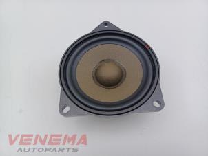 Gebruikte Speaker BMW X3 (G01) xDrive 20i 2.0 TwinPower Turbo 16V Van Prijs € 19,99 Margeregeling aangeboden door Venema Autoparts