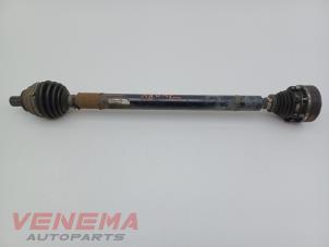 Gebruikte Aandrijfas rechts-voor Volkswagen Golf VI Cabrio (1K) 1.4 TSI 122 16V Prijs € 19,99 Margeregeling aangeboden door Venema Autoparts