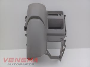 Gebruikte Dashboard deel Volkswagen Transporter T6 2.0 TDI 150 4Motion Prijs € 74,99 Margeregeling aangeboden door Venema Autoparts