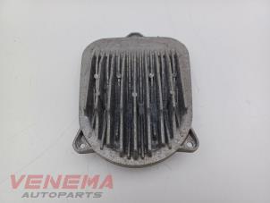 Gebruikte Module LED koplamp Mercedes GLC (X253) 2.0 260 16V 4-Matic Prijs € 59,99 Margeregeling aangeboden door Venema Autoparts