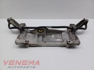 Gebruikte Subframe Volkswagen Golf VI Cabrio (1K) 1.4 TSI 122 16V Prijs € 19,99 Margeregeling aangeboden door Venema Autoparts