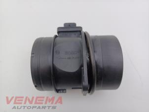 Gebruikte Luchtmassameter Volkswagen Transporter T6 2.0 TDI 150 4Motion Prijs € 9,99 Margeregeling aangeboden door Venema Autoparts