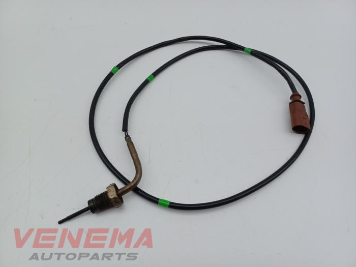 Gebruikte Uitlaat temperatuursensor Volkswagen Transporter T6 2.0 TDI 150 4Motion Prijs € 24,99 Margeregeling aangeboden door Venema Autoparts