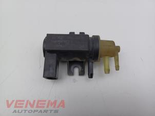 Gebruikte Overdrukklep Turbo Volkswagen Transporter T6 2.0 TDI 150 4Motion Prijs € 9,99 Margeregeling aangeboden door Venema Autoparts