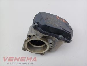 Gebruikte Gasklephuis Volkswagen Golf VI Cabrio (1K) 1.4 TSI 122 16V Prijs € 9,99 Margeregeling aangeboden door Venema Autoparts