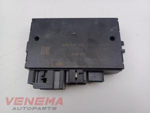 Gebruikte Trekhaak Module Seat Leon ST (5FF) 2.0 TDI FR 16V Prijs € 99,99 Margeregeling aangeboden door Venema Autoparts