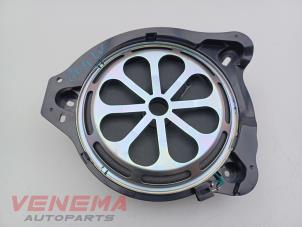 Gebruikte Luidspreker Mercedes GLC (X253) 2.0 260 16V 4-Matic Prijs € 49,99 Margeregeling aangeboden door Venema Autoparts