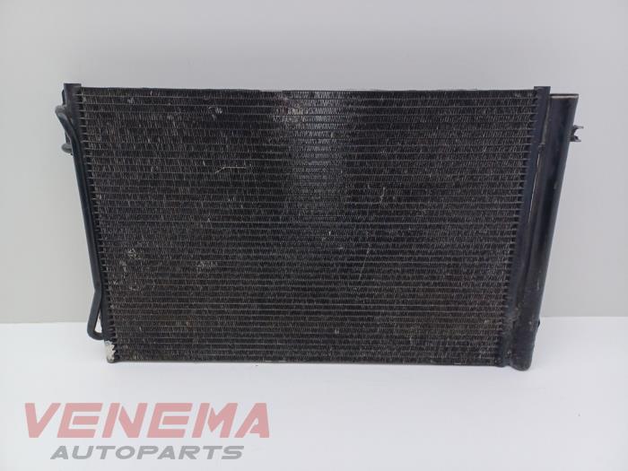 Gebruikte Airco Condensor BMW 3 serie Touring (E91) 320i 16V Prijs € 29,99 Margeregeling aangeboden door Venema Autoparts