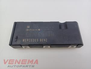 Gebruikte Module achterklep motor Mercedes GLC (X253) 2.0 260 16V 4-Matic Prijs € 34,99 Margeregeling aangeboden door Venema Autoparts