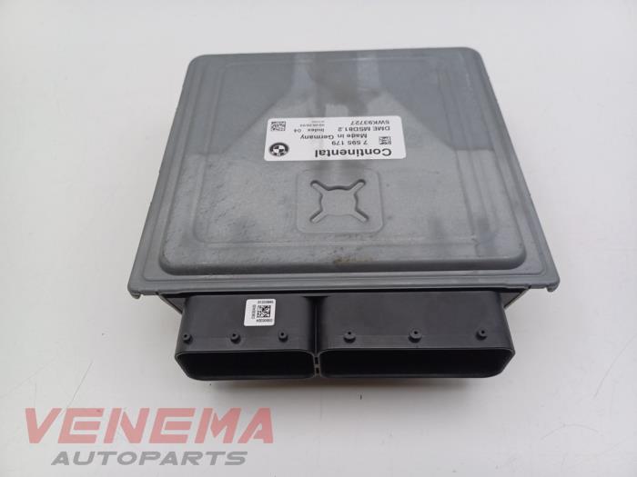 Computer Motormanagement van een BMW 3 serie Touring (E91) 320i 16V 2010