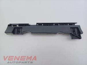 Gebruikte Steun (diversen) BMW 3 serie Touring (E91) 320i 16V Prijs € 9,99 Margeregeling aangeboden door Venema Autoparts