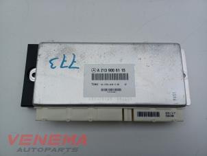 Gebruikte Luchtvering module Mercedes E Estate (S213) E-220d 2.0 Turbo 16V Prijs € 99,99 Margeregeling aangeboden door Venema Autoparts