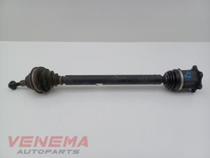 Gebruikte Aandrijfas rechts-voor Seat Leon ST (5FF) 2.0 TDI FR 16V Prijs € 99,99 Margeregeling aangeboden door Venema Autoparts