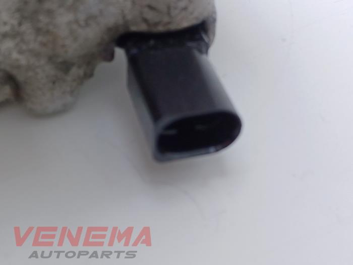 Aircopomp van een Seat Leon ST (5FF) 2.0 TDI FR 16V 2017