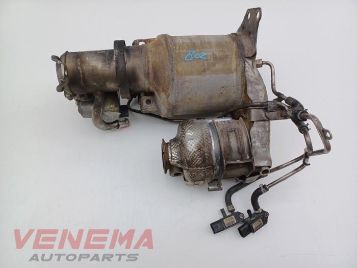 Gebruikte Roetfilter Seat Leon ST (5FF) 2.0 TDI FR 16V Prijs € 399,99 Margeregeling aangeboden door Venema Autoparts
