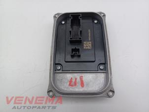 Gebruikte Module LED koplamp Mercedes C Estate (S205) C-200d 1.6 Turbo 16V Prijs € 145,19 Inclusief btw aangeboden door Venema Autoparts