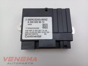 Gebruikte Brandstofpomp module Mercedes E Estate (S213) E-220d 2.0 Turbo 16V Prijs € 29,99 Margeregeling aangeboden door Venema Autoparts