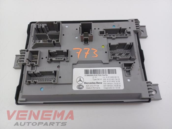 Gebruikte Module Bodycontrol Mercedes E Estate (S213) E-220d 2.0 Turbo 16V Prijs € 99,99 Margeregeling aangeboden door Venema Autoparts