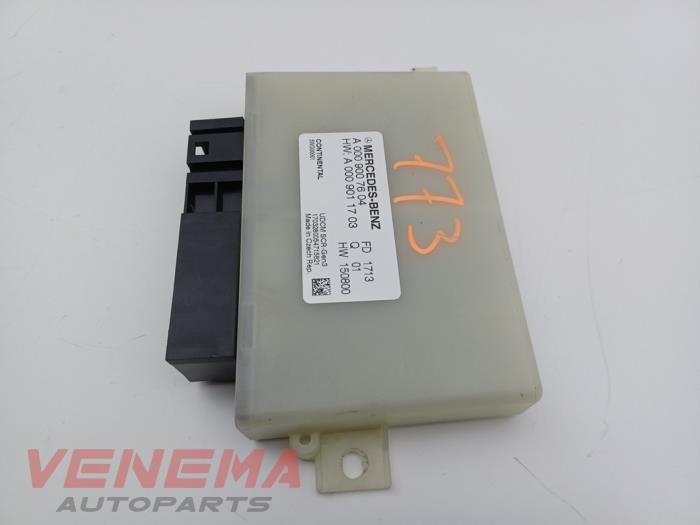 Adblue Computer van een Mercedes-Benz E Estate (S213) E-220d 2.0 Turbo 16V 2018