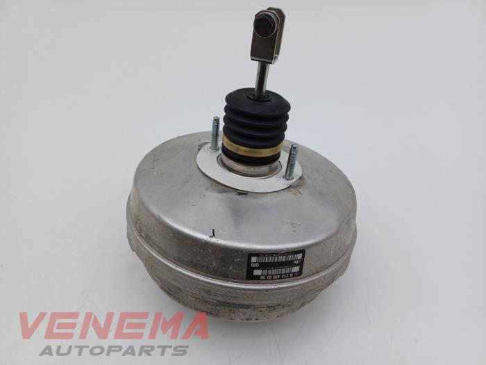 Gebruikte Rembekrachtiger Mercedes E Estate (S213) E-220d 2.0 Turbo 16V Prijs € 54,99 Margeregeling aangeboden door Venema Autoparts