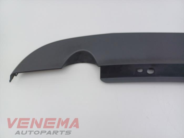 Diffuser achterbumper van een Volkswagen Golf VI Cabrio (1K) 1.4 TSI 122 16V 2013