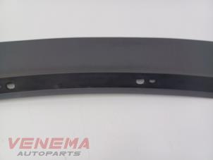 Diffuser achterbumper van een Volkswagen Golf VI Cabrio (1K) 1.4 TSI 122 16V 2013