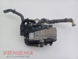 Gebruikte Standkachel Mercedes E Estate (S213) E-220d 2.0 Turbo 16V Prijs € 549,99 Margeregeling aangeboden door Venema Autoparts