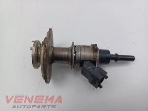 Gebruikte Adblue injector Volkswagen Caddy Combi V (SBB/SBJ) 2.0 TDI BlueMotionTechnology Prijs € 124,99 Margeregeling aangeboden door Venema Autoparts