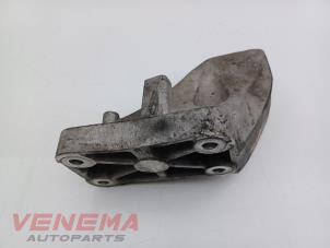 Gebruikte Motorrubber Maserati Quattroporte VI 3.0 Diesel Prijs € 24,99 Margeregeling aangeboden door Venema Autoparts