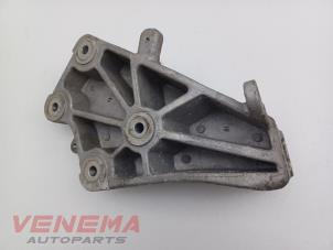 Gebruikte Motorrubber Maserati Quattroporte VI 3.0 Diesel Prijs € 29,99 Margeregeling aangeboden door Venema Autoparts