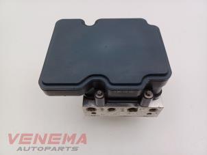 Gebruikte ABS Pomp Maserati Quattroporte VI 3.0 Diesel Prijs € 244,99 Margeregeling aangeboden door Venema Autoparts