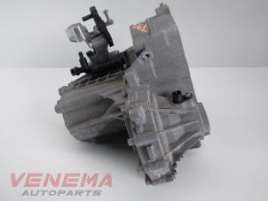 Gebruikte Versnellingsbak Volkswagen Up! (121) 1.0 12V 75 Prijs € 399,99 Margeregeling aangeboden door Venema Autoparts